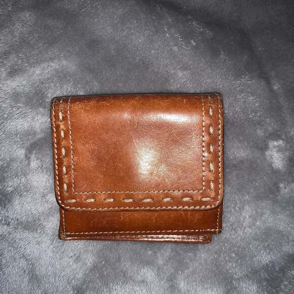 Fossil Other - Fossil Genuine Leather Multi Compartment Trifold Wallet